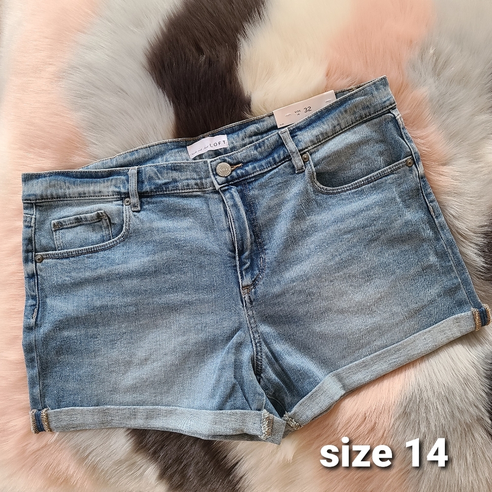 LOFT shorts - Picture 3 of 11